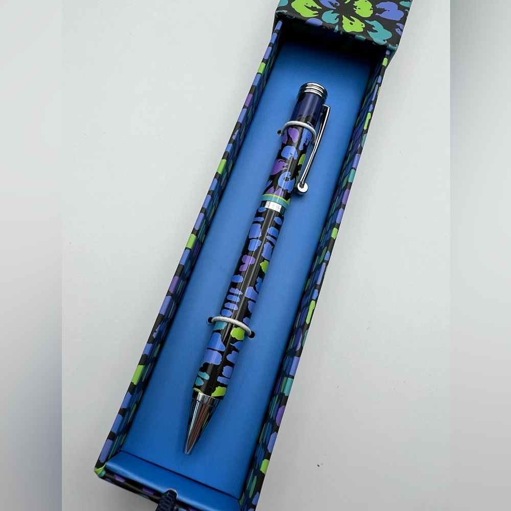 Vera Bradley Indigo Pop Ball Point Pen Refillable Ink New in Box